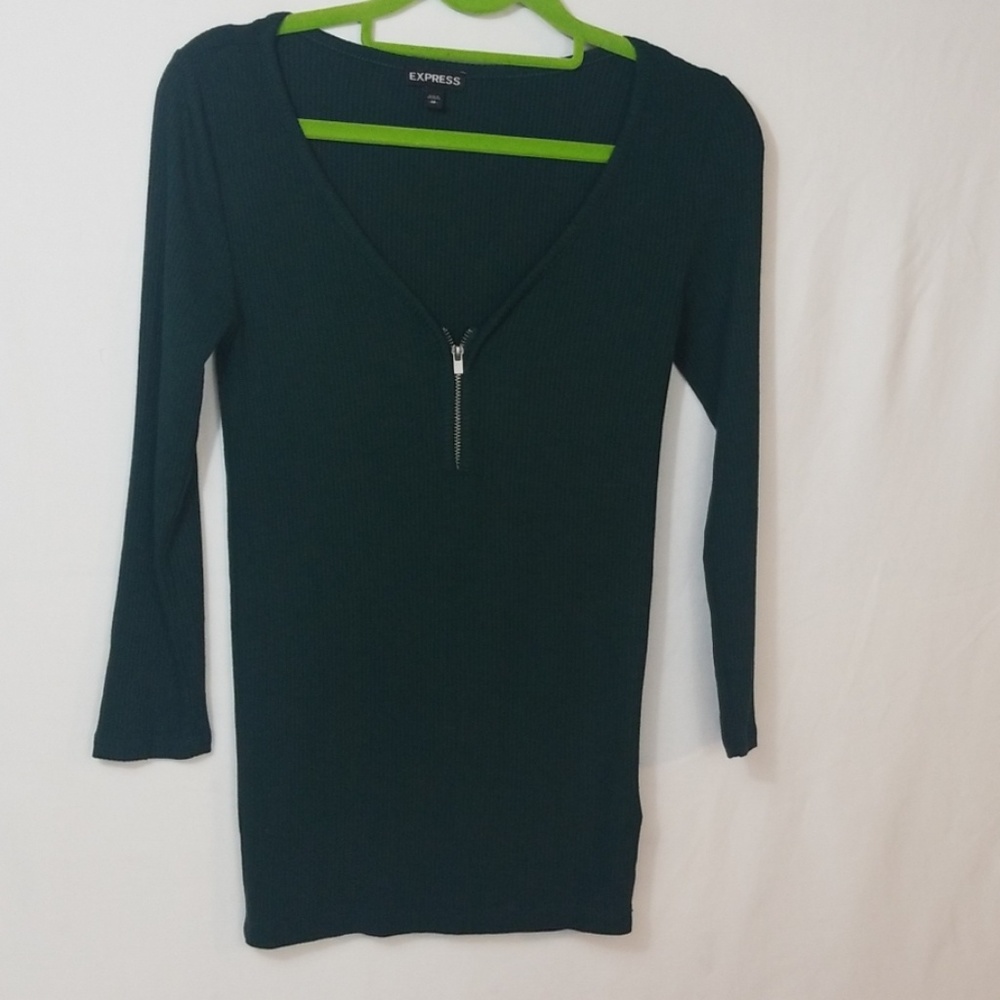4 Express ribbed shirts - Picture 5 of 8